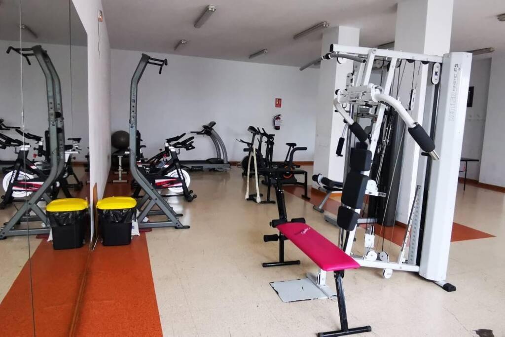 Cozy With Parking, Gym, Pool And Padel - Pirra Apartment